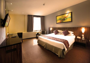 Гостиница Hotel Royal Kuala Lumpur  Куала-Лумпур